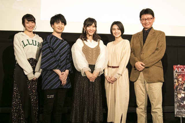 ▲左から名塚佳織さん、小林裕介さん、白石晴香さん、M・A・Oさん、村田和也監督