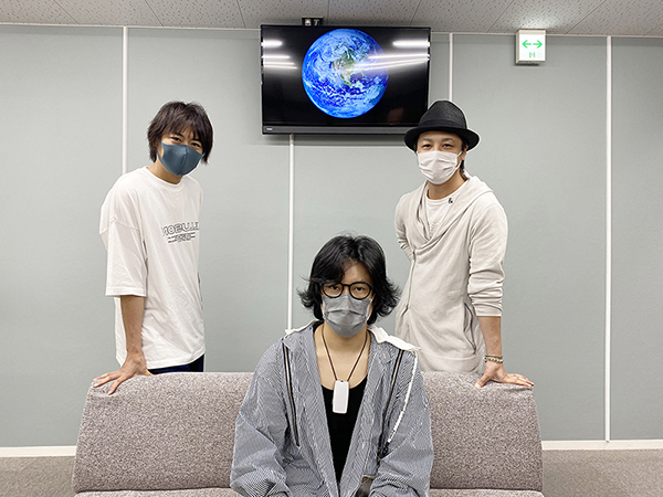 ▲左より浪川さん、吉野さん、鳥海さん