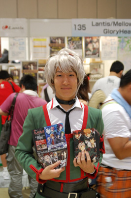 『グラール騎士団』ではコスプレイヤーさんがドラマCDを配布