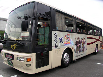 夏コミ会場からアニメイトを結ぶ「アニ店特急」。今回の池袋便は『薄桜鬼』をコラボレーション。