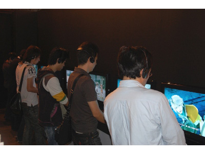 【TGS2009】『FF XIII』試遊のスクエニブース