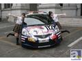 優勝を祈って、ゆいかおりがダンスを披露!?『kiss×sis』痛車お披露目会レポート!