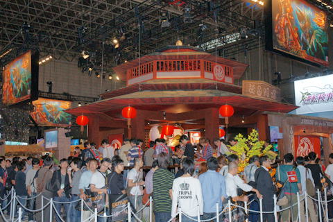 ビジネスデイでずっとこの熱気の『モンハン3rd』。スゴイ！