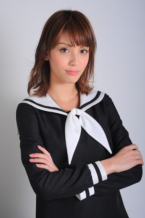 滝沢カレン（佐藤聖）