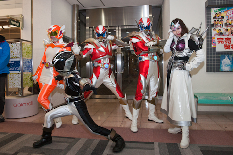 茨城と世界の平和を守るローカルヒーロー“時空戦士イバライガーR”