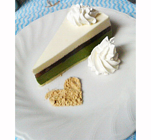 抹茶ケーキ：700円