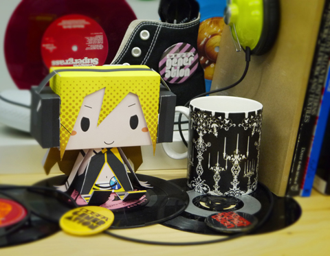 『Lily』『メグッポイド』がグラフィグになって登場