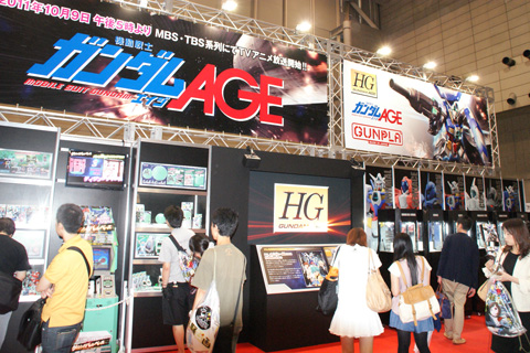 【キャラホビ2011】『ガンダムAGE』大展開のバンダイブース