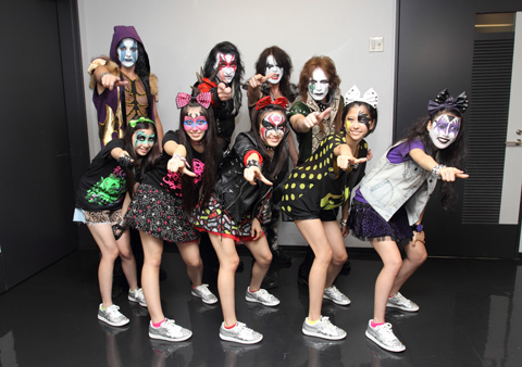 ももクロZ今度はメタルに突撃！アニメタルUSAと共演だ