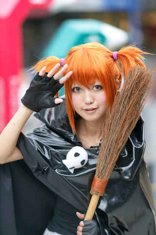 　引き続き、2011年10月15日・16日、水道橋の東京ドームシティで開催された大規模コスプレイベント“コスプレフェスタTDC”会場で見かけたコスプレイヤーさんたちを紹介！　画像は『シャーマンキング』よりCN:藍沢庵さんのマチルダ・マティス。（撮影：中里キリ）