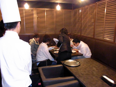 「ACE2012」オリジナルフードメニュー試食会に潜入