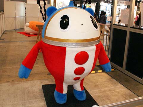 『ペルソナ４』より、クマ着ぐるみ