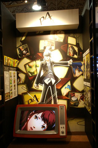 『ペルソナ4』コーナーでは、マヨナカテレビを再現したモニターにPV映像が流し、独特の世界観を再現。