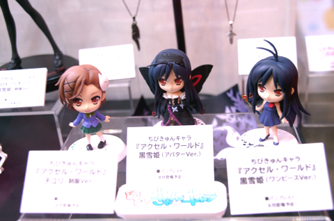 メディアワークスコーナーで見られたフィギュアの数々。ここで初出展となるものもあり、フィギュアコレクターにはたまらない展示に!