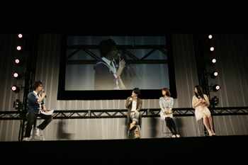 左から、白石稔さん、福山潤さん、斎藤千和さん、茅原実里さん。