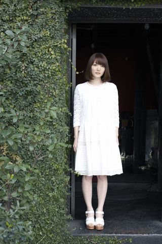 花澤香菜ソロ第2弾『初恋ノオト』7月18日発売