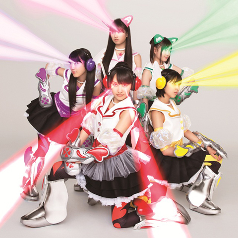 新品未開封 ももいろクローバーZ Z女戦争 初回限定盤+通常盤 4枚 ももクロ Amazon.co.jp: Z女戦争(初回限定盤A)(DVD付): ミュージック