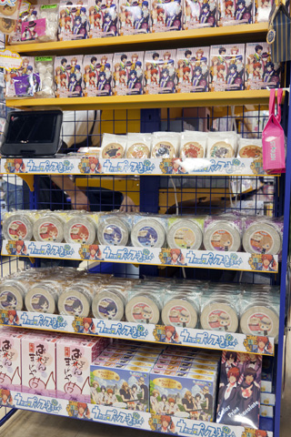 『うた☆プリ』のお菓子は、おみやげに最適です！　夏休みの思い出にどうぞ。