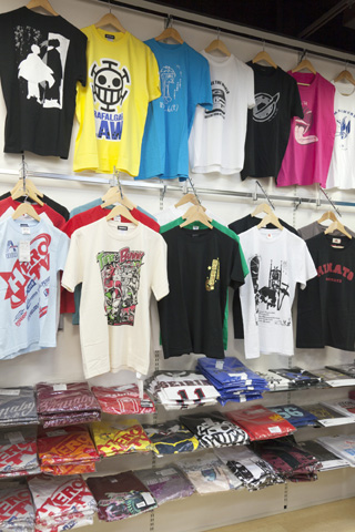 Tシャツは何着持っていても困らないよね？