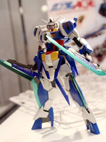 ホビージャパン『ガンダムAGE』ガンダムAGE-1 レイザー 改造ウェアパーツ