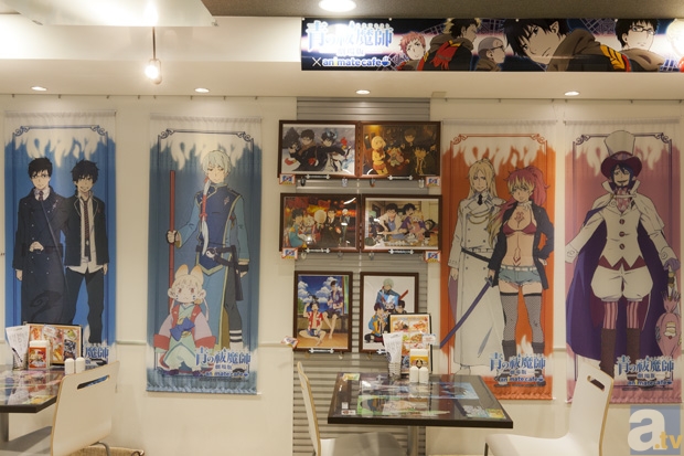 燐や雪男を初めとした主要キャラクターが勢ぞろい。とってもニギヤカ！ 