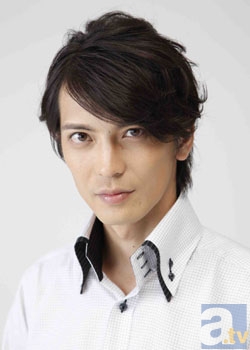 窪寺昭(織田信長 役)