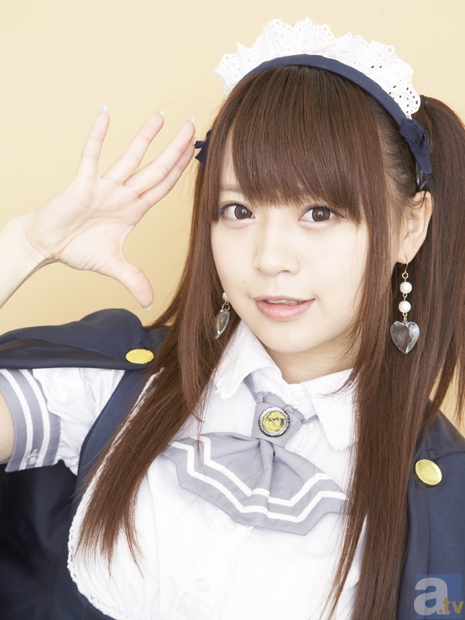 <b>エミュウ・ヴァイルシュミット</b><br>5月3日生まれ、B型、149.1㎝。六本木店所属。