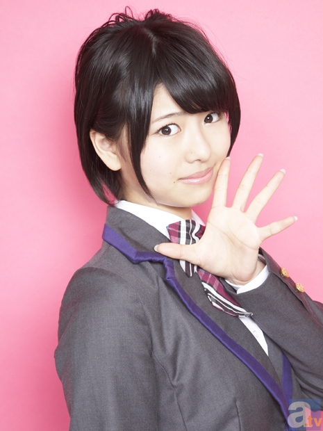 <b>床爪さくら（とこつめ・さくら）</b><br>1996年2月28日生まれ、大阪府出身、O型。