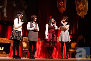 竹達チームの、竹達彩奈さん、高森奈津美さん、上坂すみれさん、小松未可子さん（左から）
