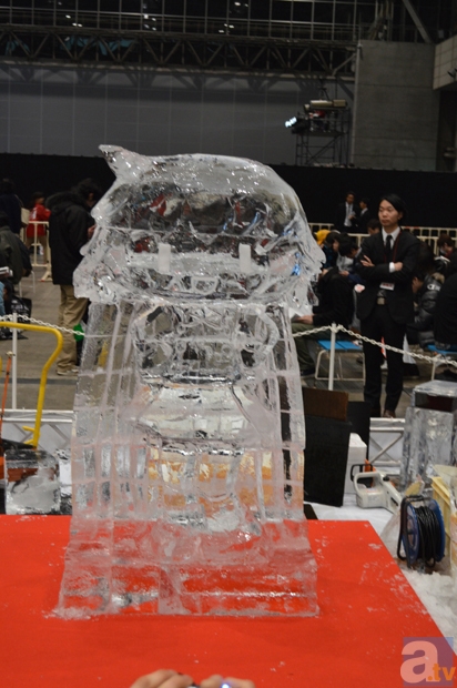 ▲『ひだまりスケッチ×ハニカム』の氷像完成!