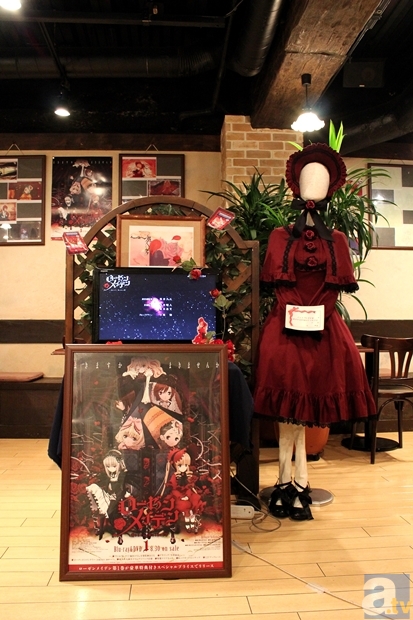 ▲店内には「Innocent World×ローゼンメイデン」のハイクオリティなコラボ衣装も展示されています。