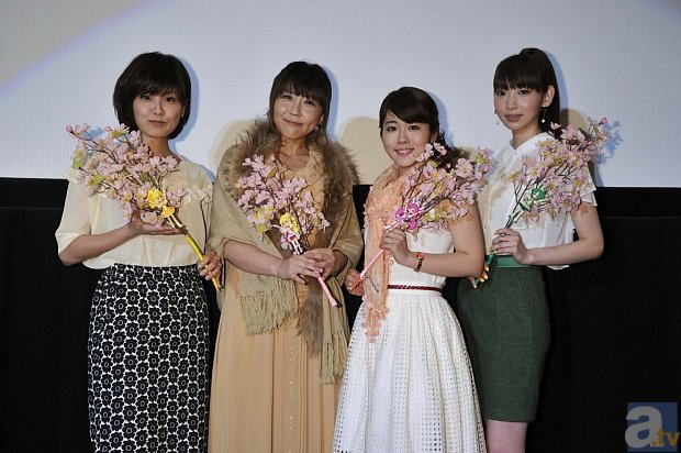 ▲左から金元寿子さん、生天目仁美さん、<br>福圓美里さん、井上麻里奈さん