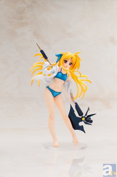 魔法少女リリカルなのは フェイト・テスタロッサ 水着パーカー フィギュア フェイト・テスタロッサ」の水着パーカーフィギュアが登場