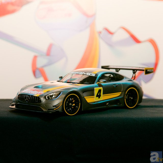 ▲会場に展示されていた「メルセデス・ベンツ Mercedes-AMG GT3」のミニカー。