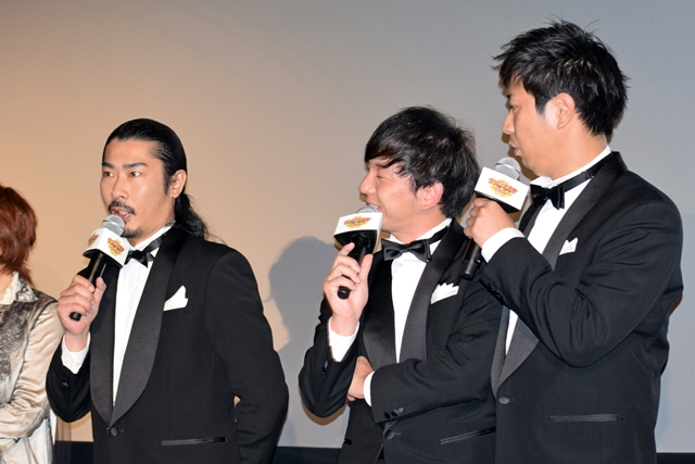 ▲パンサー(左から、菅良太郎さん、向井慧さん、尾形貴弘さん)