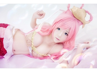 夏といえば海、そして水着! 『ワンピース』や『イカ娘』、『艦これ』など水辺が印象的だったアニメや水着コスプレをまとめました!