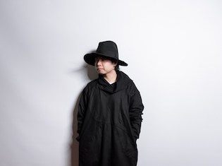 僕らの音楽を通じて、新しい世界を知ってくれたら嬉しい。『初音ミク×KODO』スペシャルライブを記念し、曲提供をされているkzさんにインタビュー!