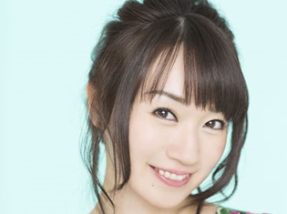 水樹奈々さん、NEWシングルを2枚同時に発売決定!劇場版『魔法少女リリカルなのは Reflection』、TVアニメ『戦姫絶唱シンフォギアAXZ』主題歌に