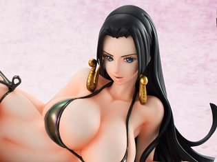 『ワンピース』女帝ハンコック、水着姿で寝そべる魅惑のボディをフィギュア化! プレミアムバンダイで、7月28日予約受付を開始