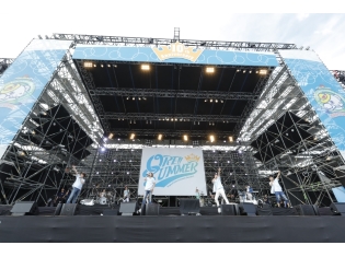 "おれパラ"10周年記念ライブ"おれサマー"に初代リーダーや常連ゲストが集結して、とびっきりの夏祭り!「おれサマー」1日目レポート