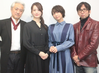 じいさんのかっこよさに女性陣大はしゃぎ!? 安済知佳さん、瀬戸麻沙美さん、山路和弘さん、大橋誉志光監督が語るTVアニメ『刻刻』