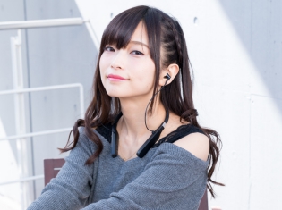立花理香さんがフルデジタルワイヤレスヘッドホン「ATH-DSR5BT」を体験! アーティストとしての耳にはどう聴こえた?