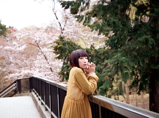 南條愛乃さんのアーティスト活動5年間の軌跡をまとめたベストアルバムが2018年7月18日に発売決定! 発売を記念した特製色紙サイン会イベントも開催
