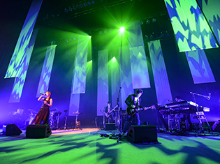 Do As Infinity約2年ぶりのツアーに澤野弘之氏がゲスト出演! 東京公演オフィシャルレポートが到着!