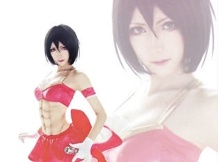 『進撃の巨人』Season 3放送記念コスプレ特集! おなじみのエレンやミカサ、アルミンはもちろん、今回はクリスタやエルヴィン団長もピックアップ!