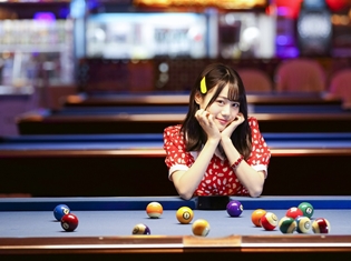 伊藤美来さんの4thシングル「恋はMovie」より、アーティスト写真&ジャケット写真が公開! さらにMVが本日7月18日24時より公開決定!