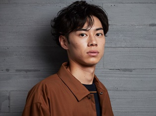 dTVオリジナルドラマ『銀魂2 -世にも奇妙な銀魂ちゃん-』山崎退役・戸塚純貴さんのオフィシャルインタビューが到着!