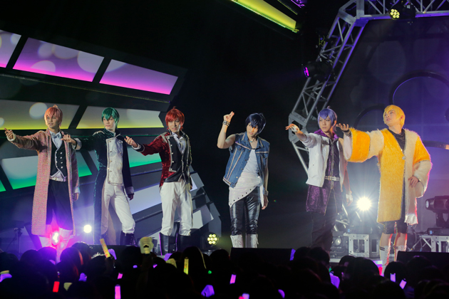 舞台「おそ松さん」F6の 1st LIVE TOUR「Satisfaction」初日昼公演をレポート！