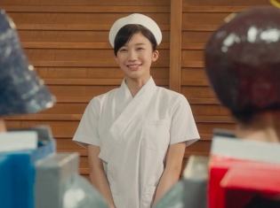 ドラマ『銀魂2』グラビアアイドル・小倉優香さんが出演! 歯科助手役として、ファン悶絶のナース姿を披露