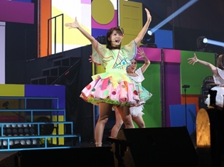 三森すずこさん 5thAnniversary LIVE 「five tones」レポート|デビュー5周年を感じさせるアニバーサリーなライブに